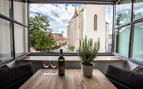 Apartmany Na Mikulasskem Namesti