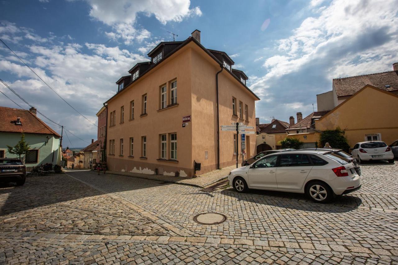 Apartmany Na Mikulasskem Namesti Znojmo Zewnętrze zdjęcie